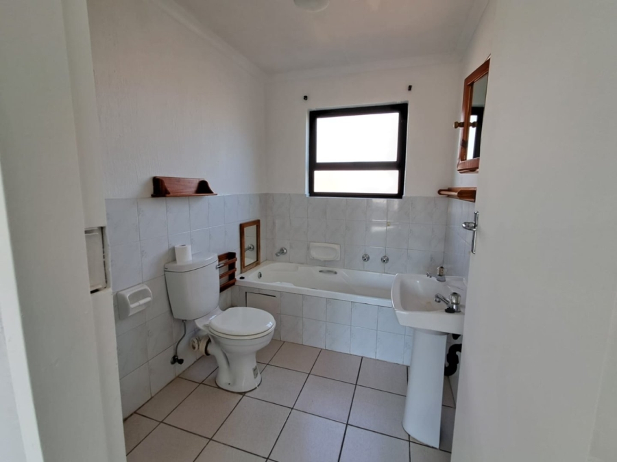 3 Bedroom Property for Sale in Vaalpark Free State